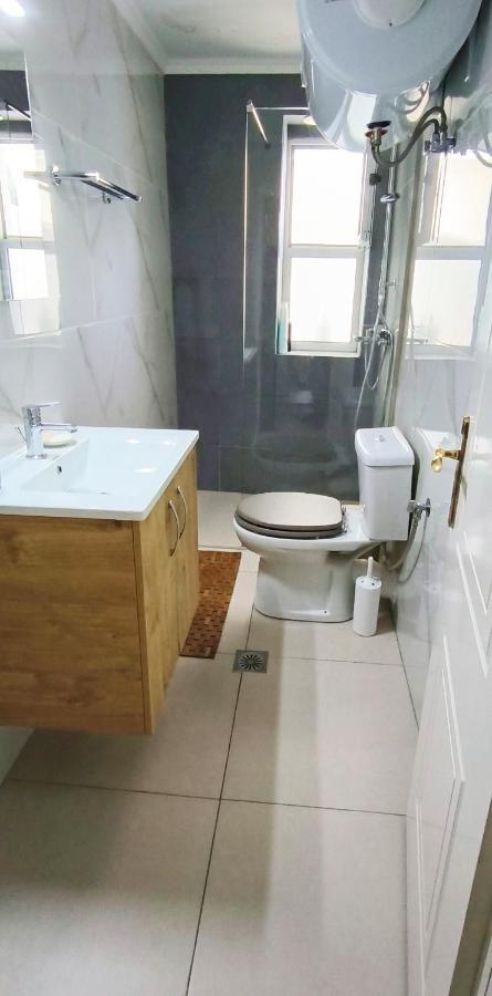 Central Apartment, Fully Equipped Himare Eksteriør bilde